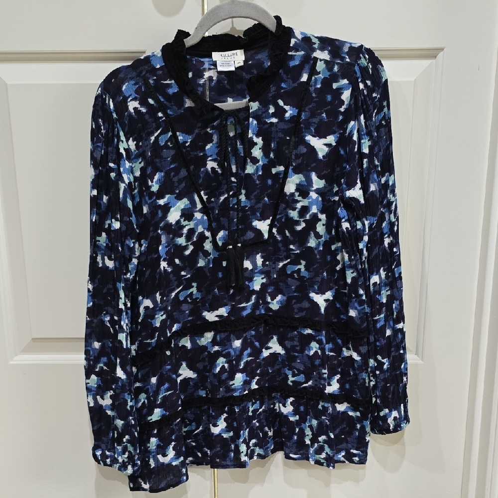 Tru Luxe Jeans Navy & Light Blue Abstract Tie-Neck Long Sleeve Top